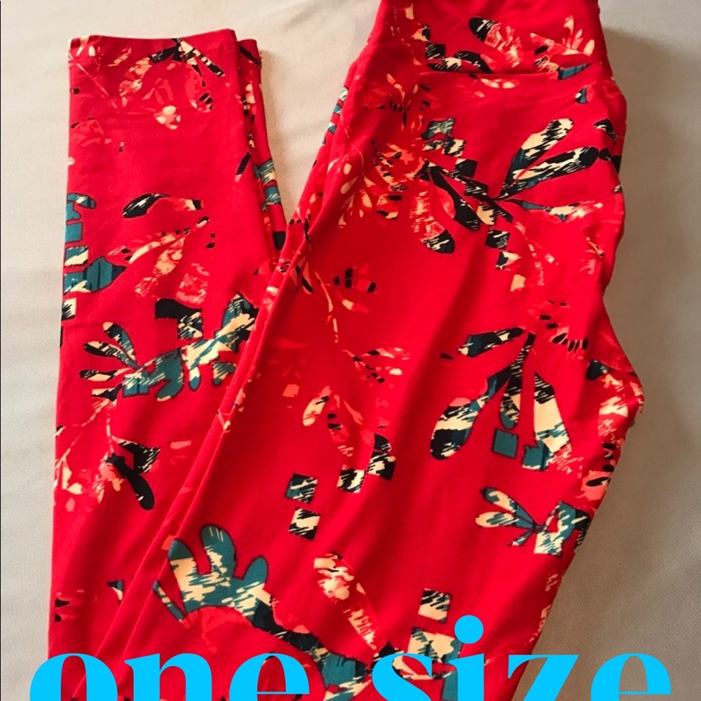 2 pair Lularoe leggings